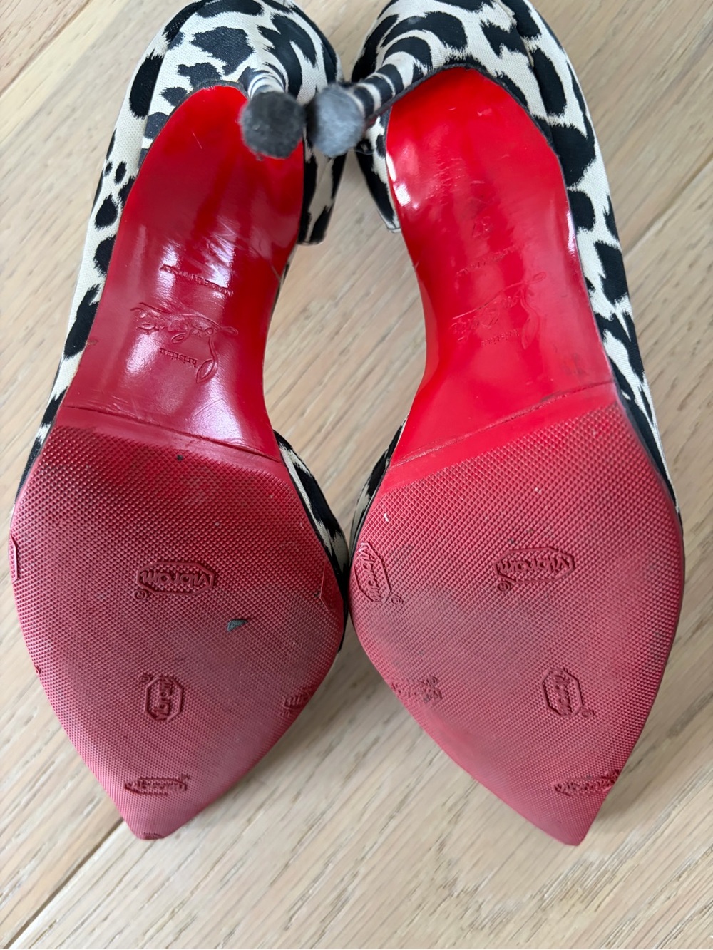Christian Louboutin Animal Print Iriza Heels Size 7 - Picture 6 of 8
